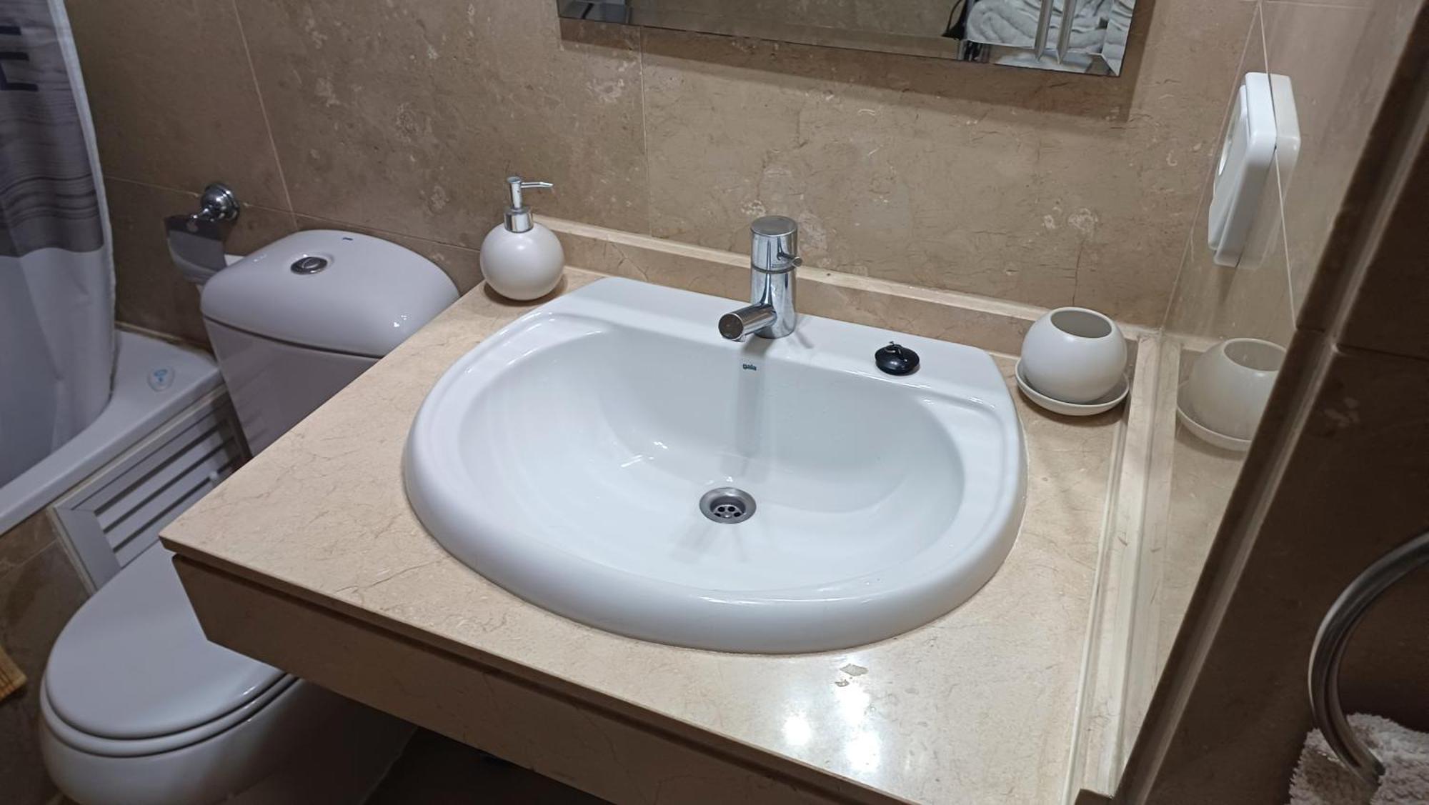 Residencial La Duquesa Suites Golf & Gardens San Luis de Sabinillas Eksteriør billede